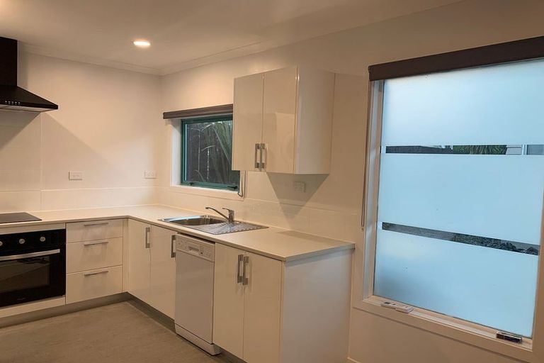 Photo of property in 49a Helena Street, Massey, Auckland, 0614