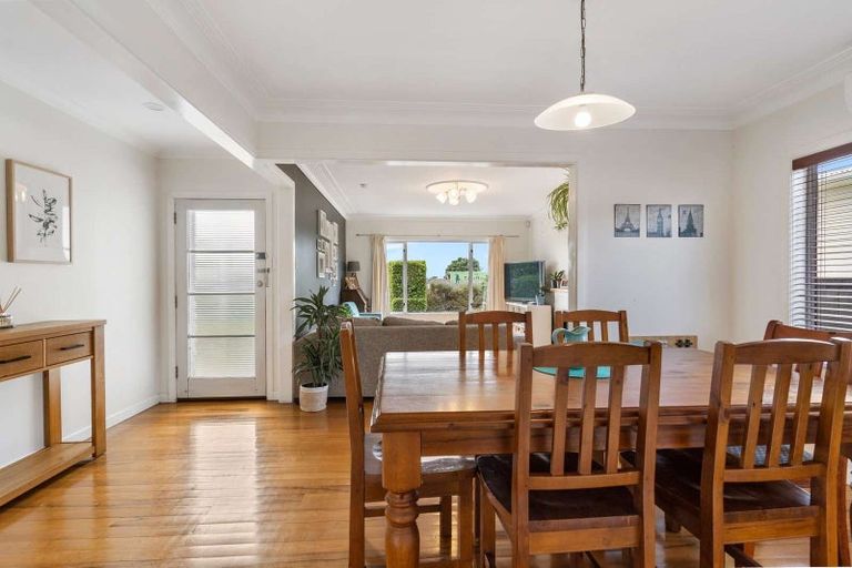 Photo of property in 1/18 Cliff Road, Papakura, 2110