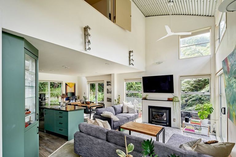 Photo of property in 67 Waikowhai Street, Ngaio, Wellington, 6035