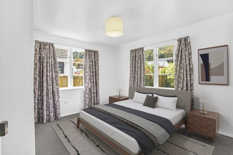 Photo of property in 90 Wilkie Crescent, Naenae, Lower Hutt, 5011