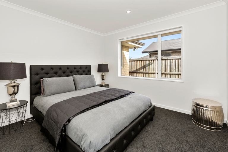 Photo of property in 35 Mariposa Crescent, Aidanfield, Christchurch, 8025