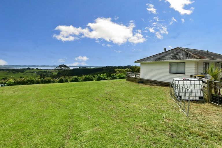 Photo of property in 56 Mclachlan Road, Kaukapakapa, Warkworth, 0984