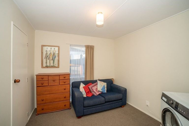 Photo of property in 6 Meadowbrook Drive, Cloverlea, Palmerston North, 4412