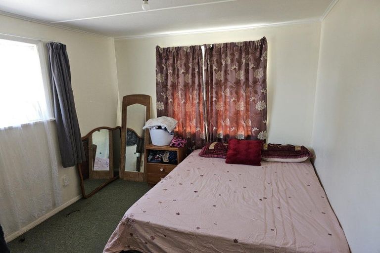 Photo of property in 66 Domett Street, Westport, 7825