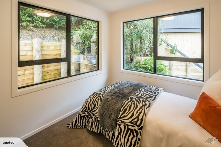 Photo of property in 18 Appleton Place, Karori, Wellington, 6012