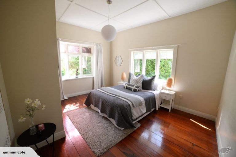 Photo of property in 8 Saint Olpherts Avenue, Hamilton East, Hamilton, 3216