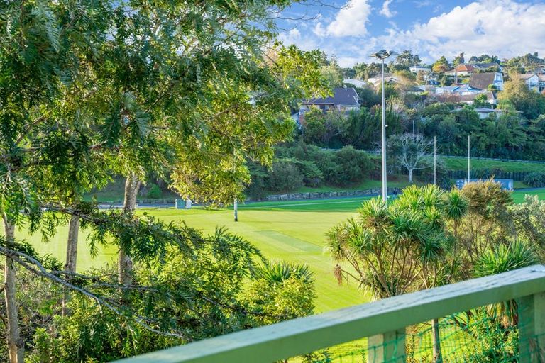 Photo of property in 1/41 Glencoe Road, Browns Bay, Auckland, 0630