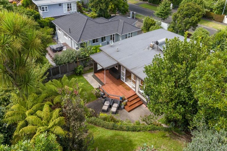 Photo of property in 16 Riverview Terrace, Fairfield, Hamilton, 3214