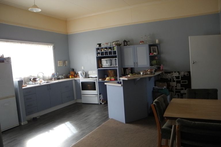 Photo of property in 174 High Street, Waimate, 7924