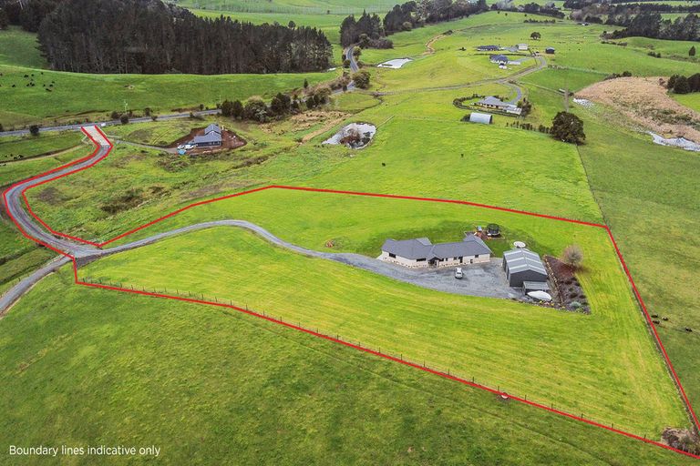 Photo of property in 554c Te Ahu Ahu Road, Waimate North, Kerikeri, 0293