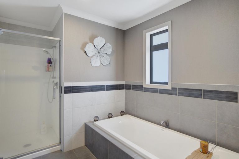 Photo of property in 2 Dornoch Lane, Morrinsville, 3300