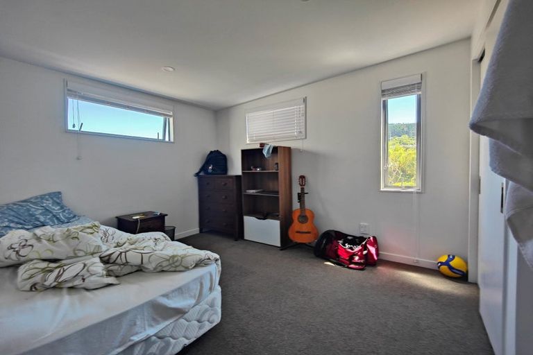 Photo of property in 10/7 Handyside Street, Tawa, Wellington, 5028