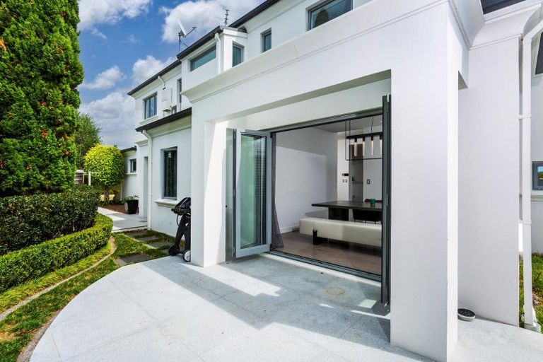 Photo of property in 1 Arthur Crescent, Hauraki, Auckland, 0622