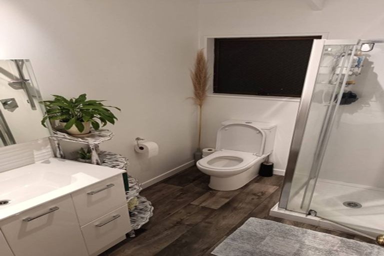 Photo of property in 41c Langton Road, Stanmore Bay, Whangaparaoa, 0932