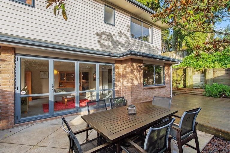 Photo of property in 84d Hillcrest Road, Hillcrest, Hamilton, 3216