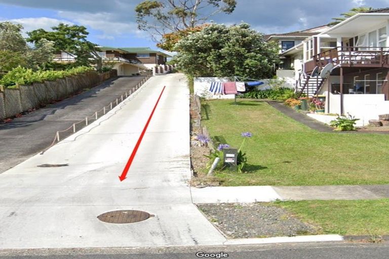 Photo of property in 98 Cardiff Road, Pakuranga, Auckland, 2010