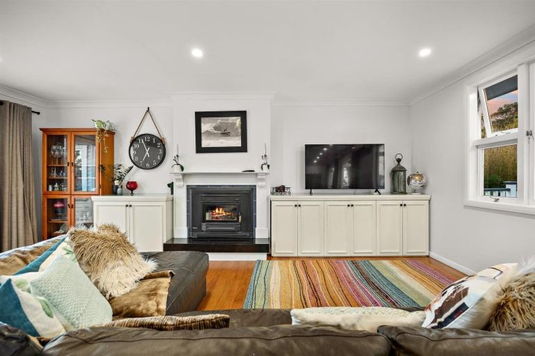 Photo of property in 603 Peak Road, Helensville, 0875