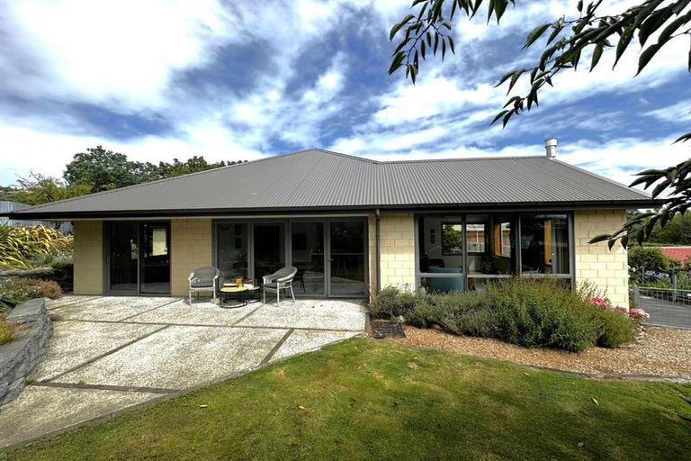 Photo of property in 34b Brighton Road, Green Island, Dunedin, 9018