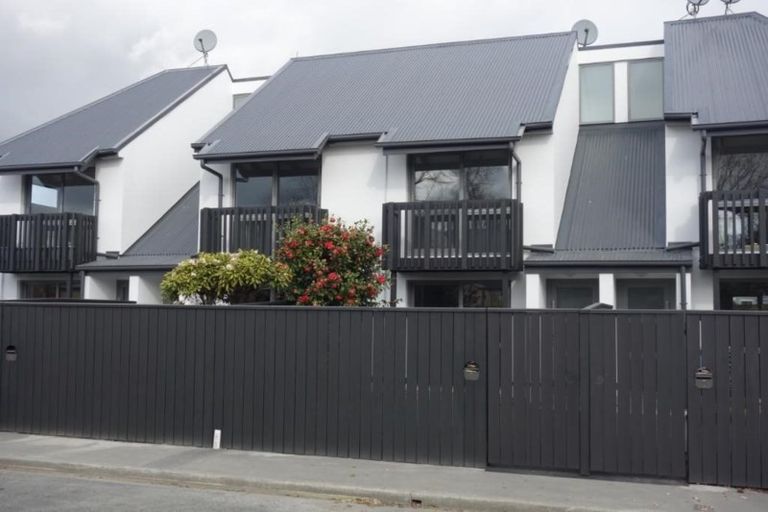 Photo of property in 6 Berry Street, St Albans, Christchurch, 8014