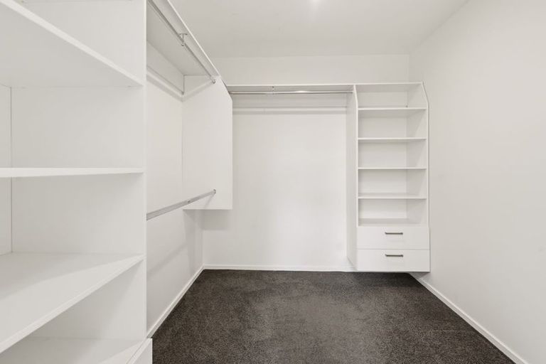 Photo of property in 10 Linkwater Way, Parklands, Christchurch, 8083
