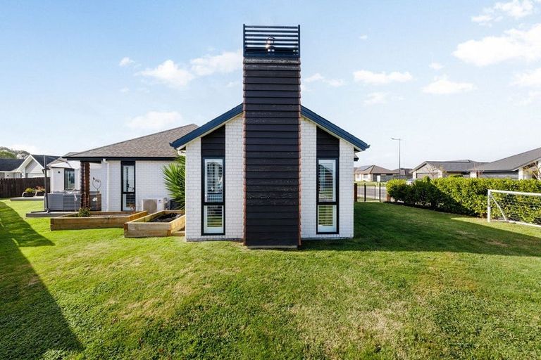 Photo of property in 52 Watkins Road, Cambridge, 3434