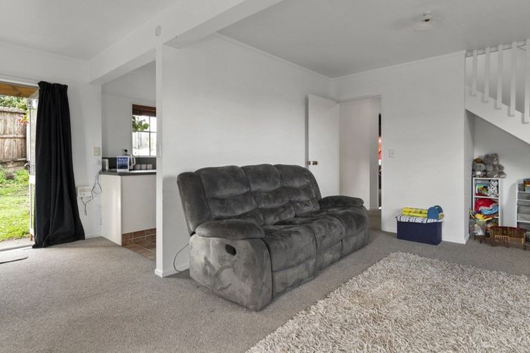 Photo of property in 60 Pelorus Street, Welcome Bay, Tauranga, 3112