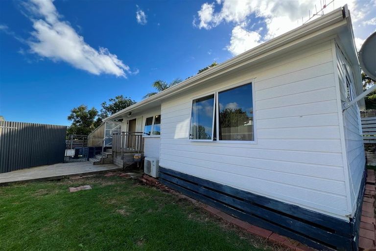 Photo of property in 1/18 Chester Avenue, Onerahi, Whangarei, 0110