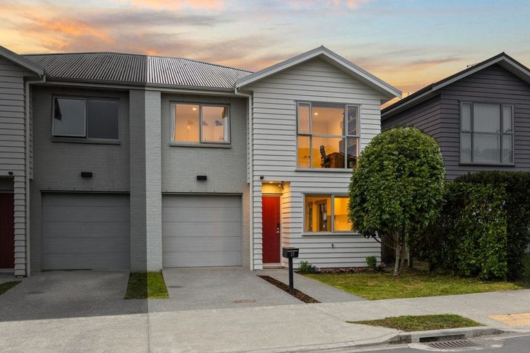 Photo of property in 27 Forbes Mccammon Drive, Swanson, Auckland, 0614