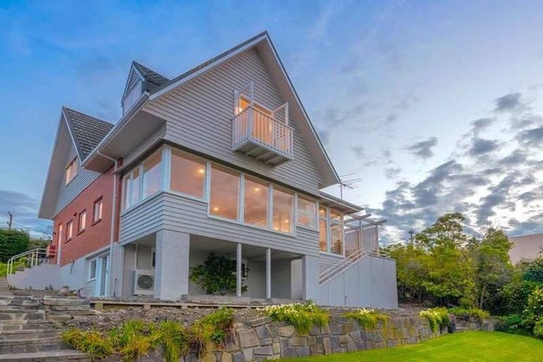 Photo of property in 27 Belleview Terrace, Mount Pleasant, Christchurch, 8081