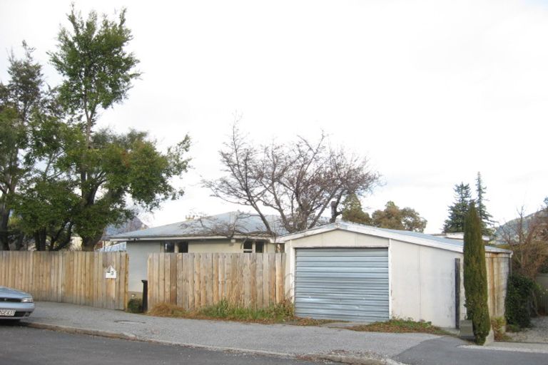 Photo of property in 3a-b Brisbane Street, Queenstown, 9300