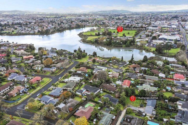 Photo of property in 7 Rushgreen Avenue, Pahurehure, Papakura, 2113