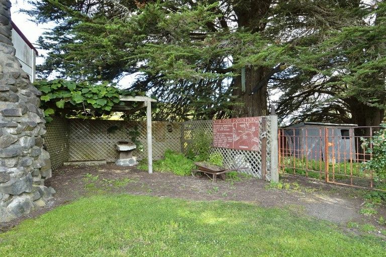 Photo of property in 18 King Street, Motu, Te Karaka, 4092