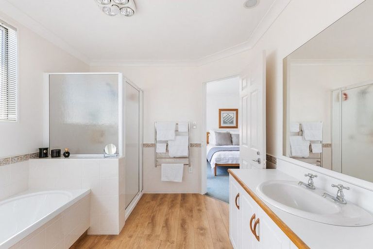 Photo of property in 6 Saint Andrews Drive, Bethlehem, Tauranga, 3110