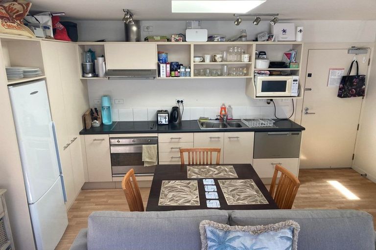 Photo of property in Westhaven Apartments, 23/127 Molesworth Street, Thorndon, Wellington, 6011