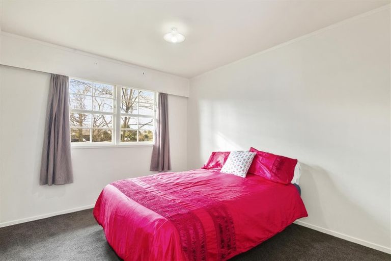 Photo of property in 22 Browning Crescent, Owhata, Rotorua, 3010