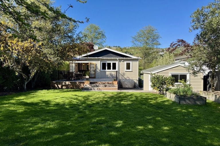 Photo of property in 235 Waimea Terrace, Beckenham, Christchurch, 8023