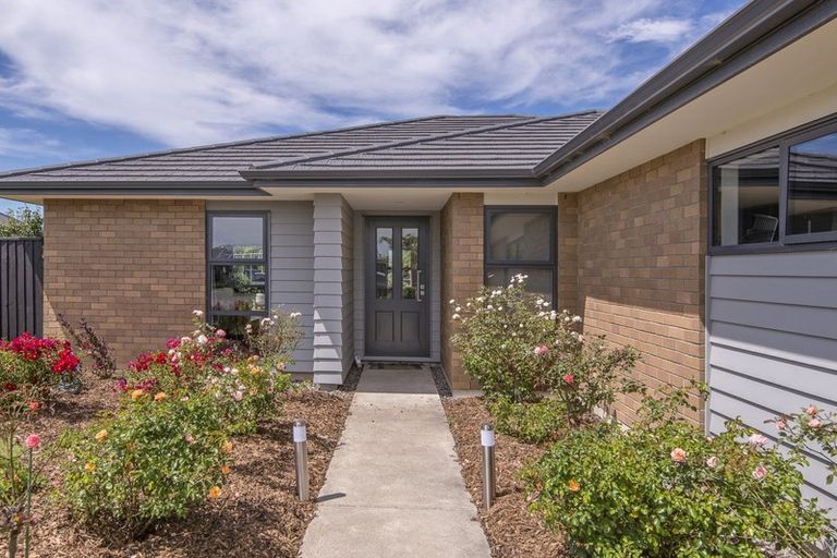 Photo of property in 4 Bellbird Place, Rolleston, 7614
