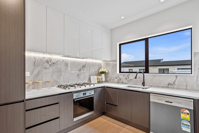 Photo of property in 1c Matakohe Road, Westgate, Auckland, 0814