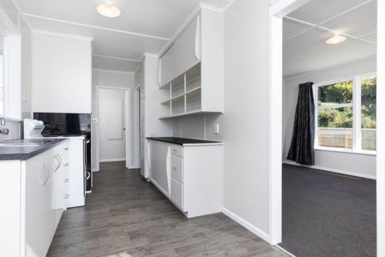 Photo of property in 18 Constable Road, Waiuku, 2123