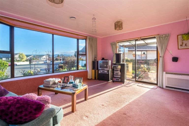 Photo of property in 5a Kent Place, Mosgiel, 9024