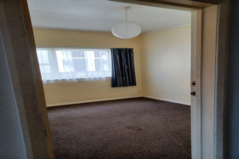 Photo of property in 19 Hereford Street, West End, Palmerston North, 4410