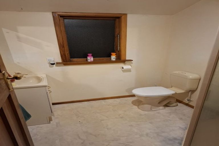 Photo of property in 34 Middleton Road, Upper Riccarton, Christchurch, 8041