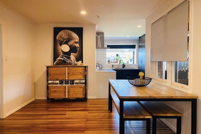 Photo of property in 36 Kirkbride Road, Mangere Bridge, Auckland, 2022