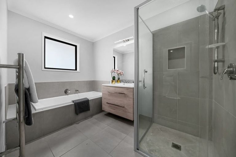 Photo of property in 24 Peacock Place, Pokeno, 2402