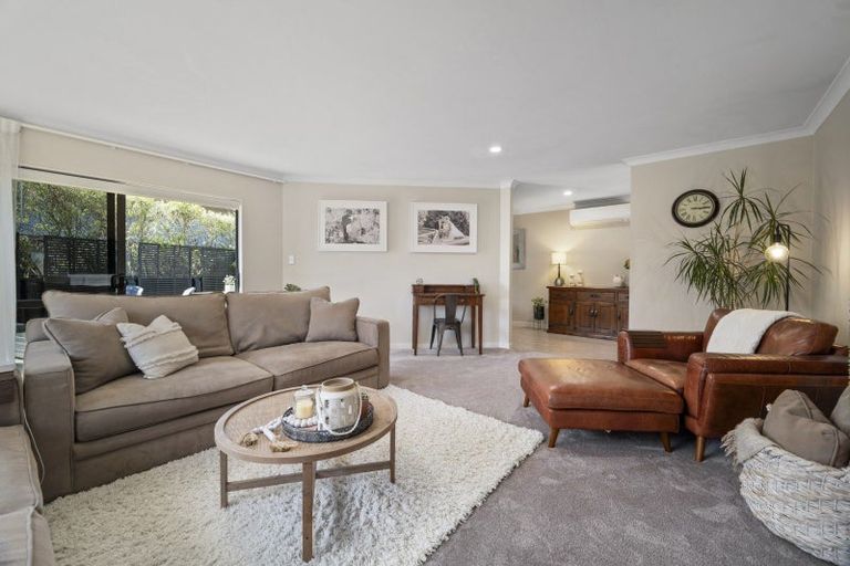 Photo of property in 2 Birchwood Lane, Hilltop, Taupo, 3330