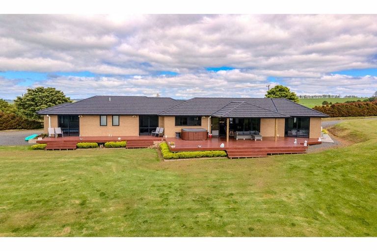 Photo of property in 870 Pungaere Road, Waipapa, 0295