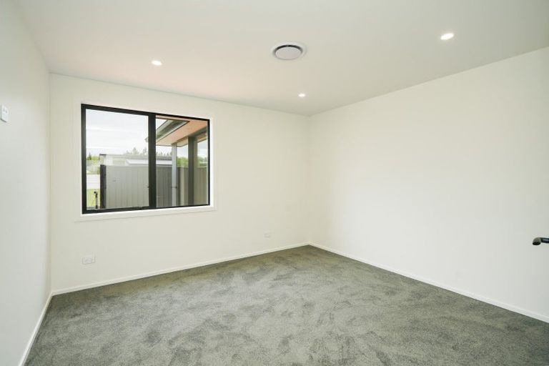 Photo of property in 97 Hoffman Court, Waikiwi, Invercargill, 9810