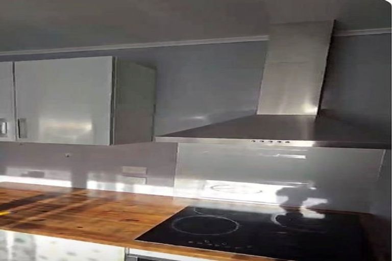 Photo of property in 28 Warwick Road, Stratford, 4332