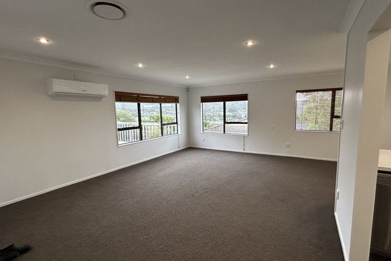 Photo of property in 128 Discovery Drive, Whitby, Porirua, 5024