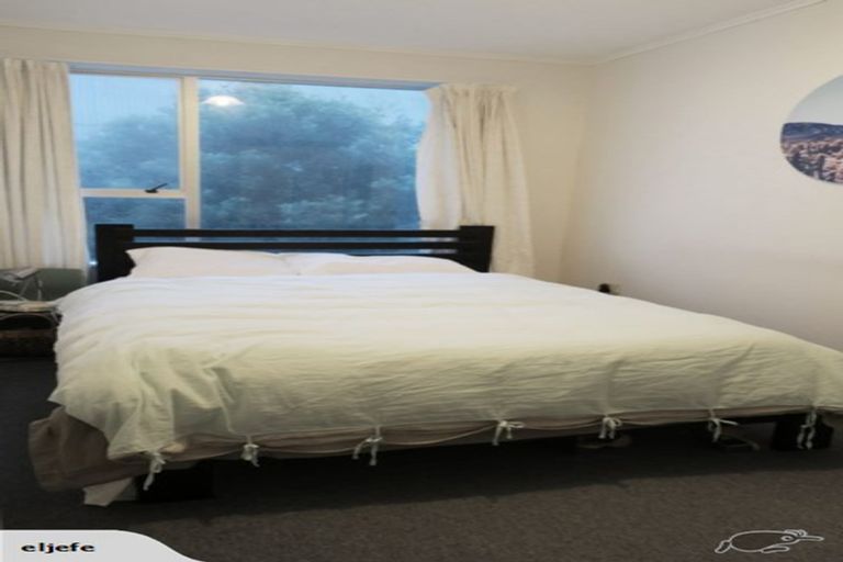 Photo of property in 2/72 Freyberg Street, Lyall Bay, Wellington, 6022